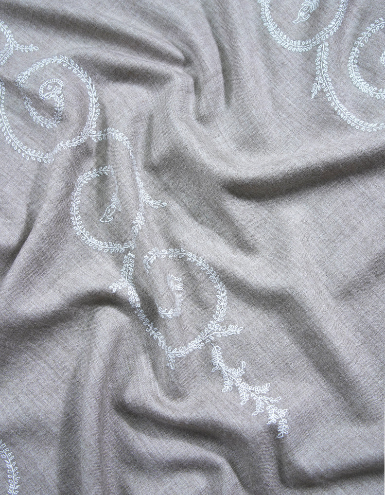 light natural embroidery pashmina stole 8798